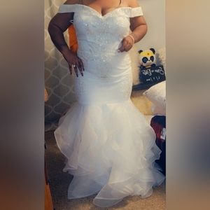 Wedding dress